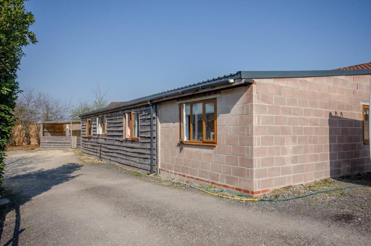 Riding Barn Hill, Wick, Bristol, BS30 5QZ