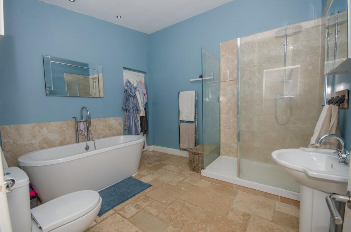 Riding Barn Hill, Wick, Bristol, BS30 5QZ