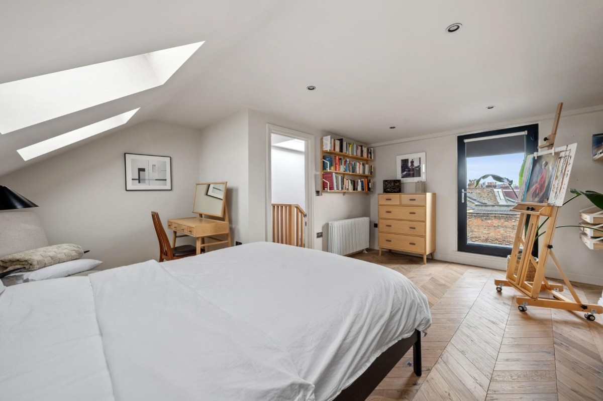 Kersley Road, London, N16