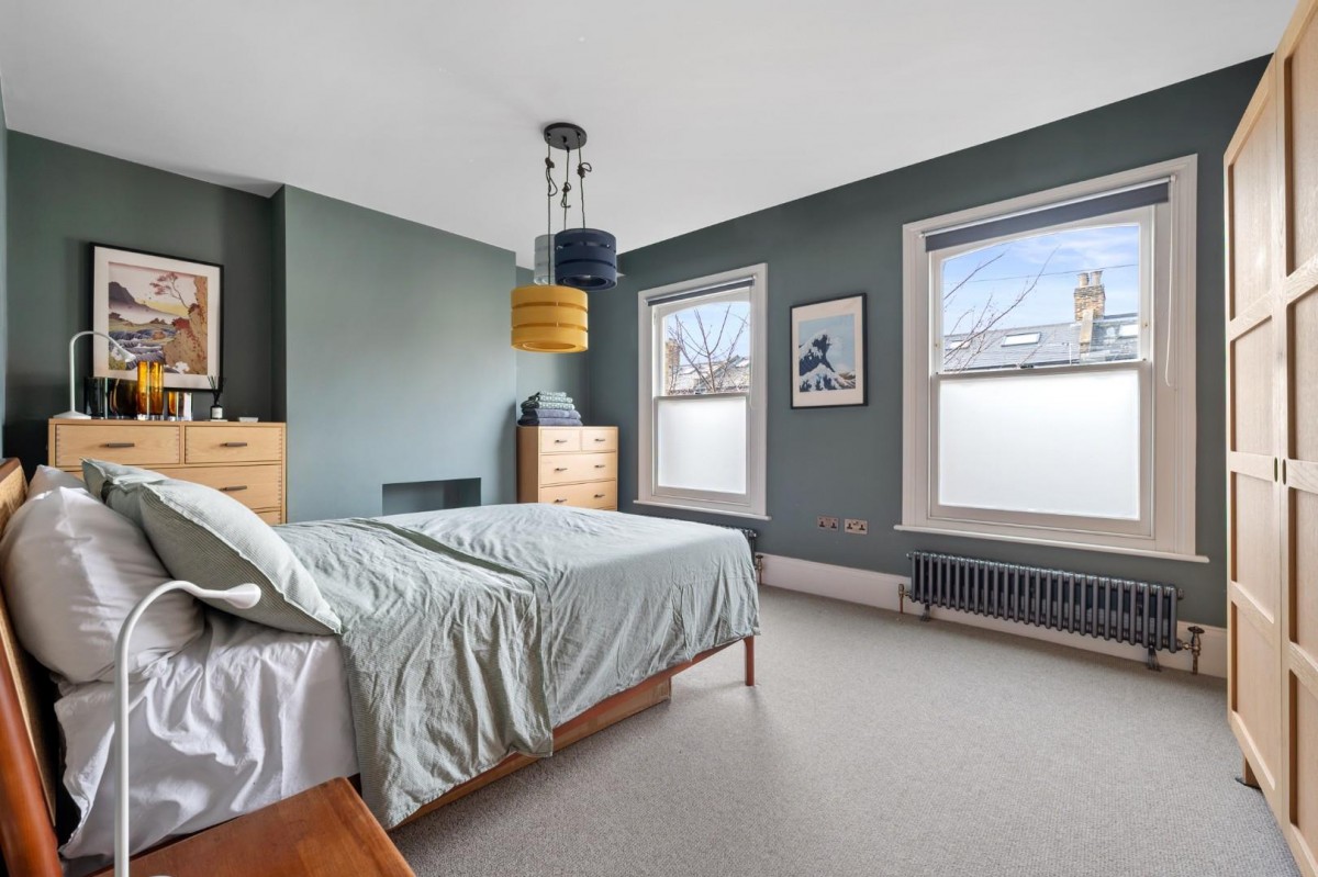 Kersley Road, London, N16