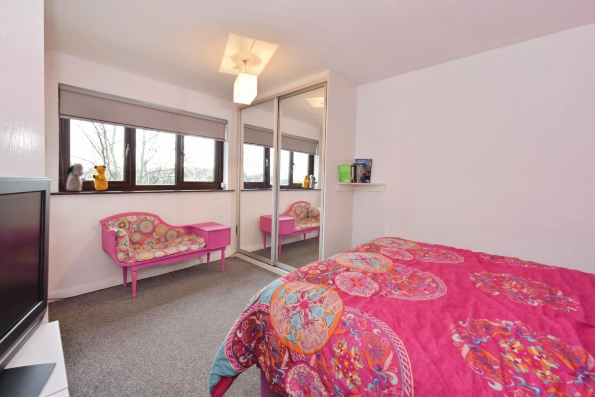 Moonshine Lane, Shirecliffe, S5