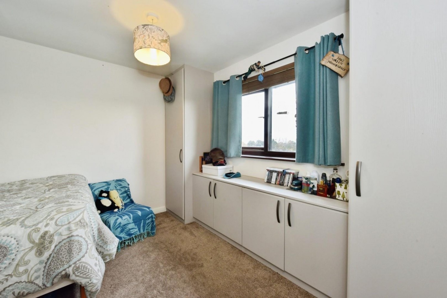 Moonshine Lane, Shirecliffe, S5