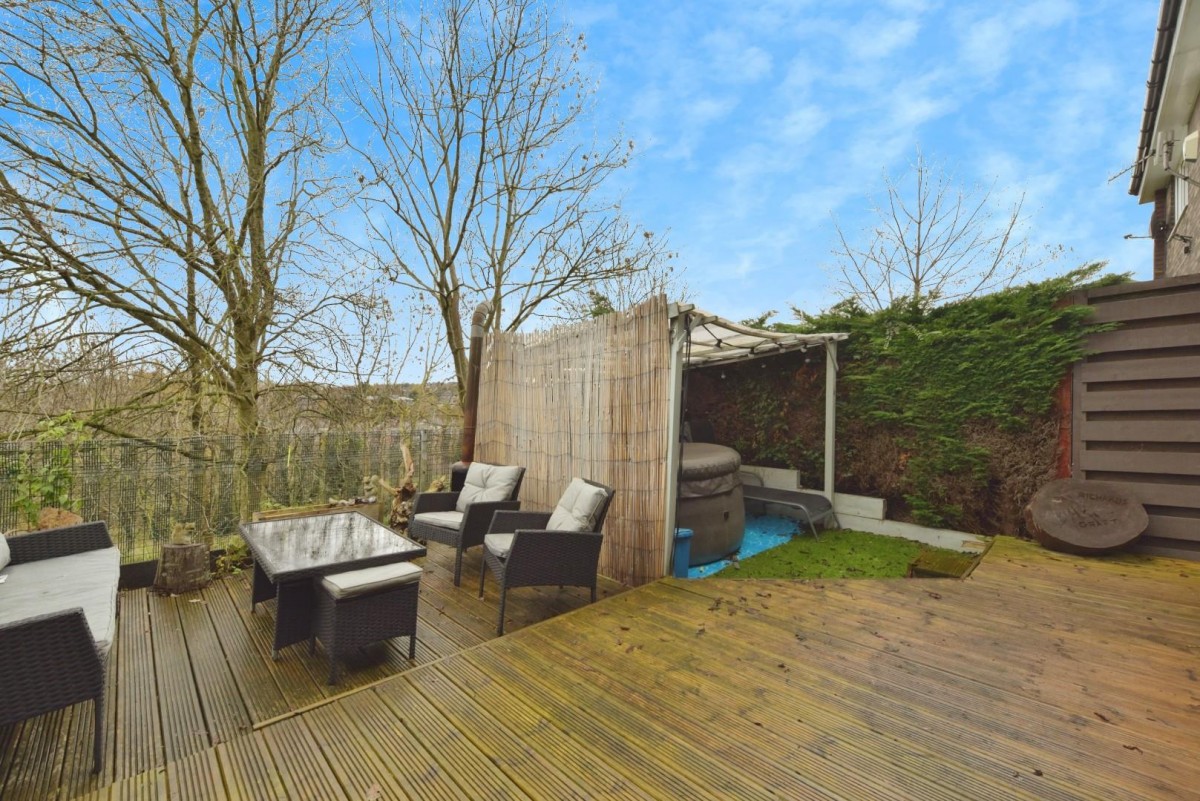 Moonshine Lane, Shirecliffe, S5