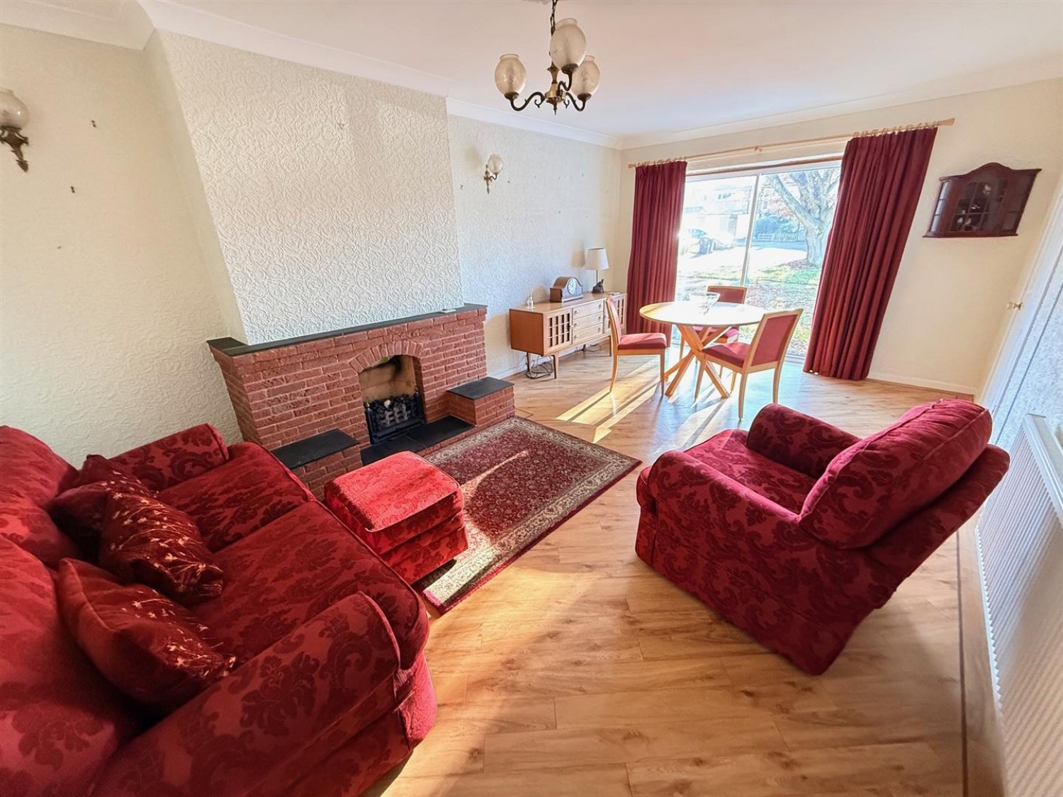 Heathfield Gardens, Stourbridge, DY8 3YD