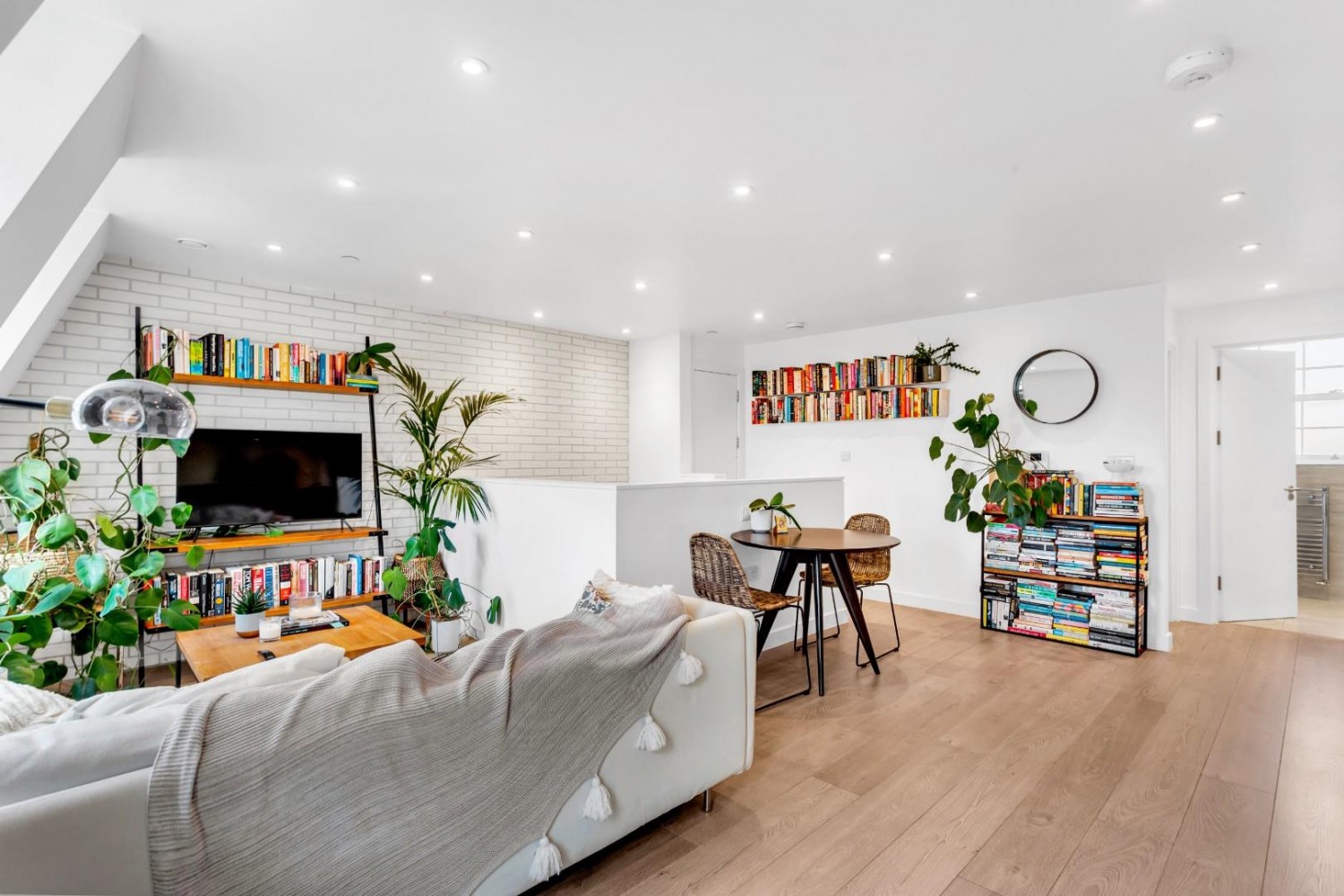 Britton Street, London, EC1M