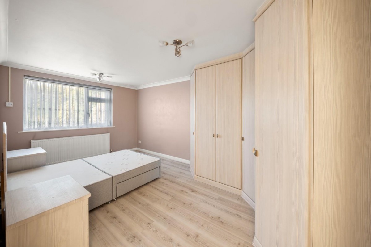 Heath Road, Uxbridge, UB10 0SL