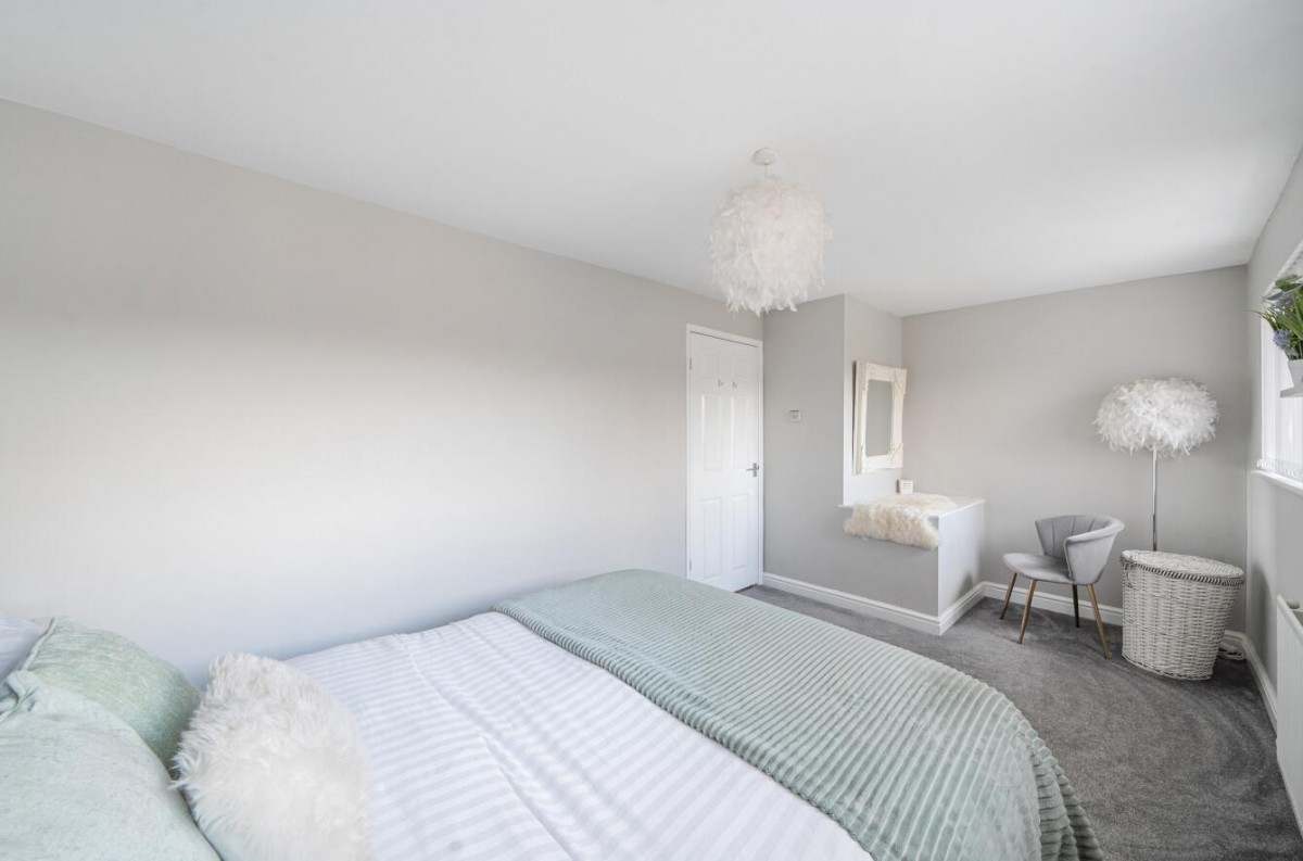 Melrose Grove, Horsforth, LS18