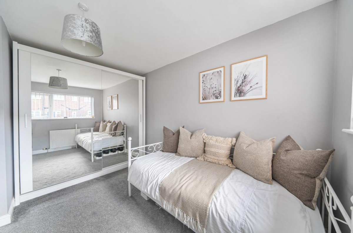 Melrose Grove, Horsforth, LS18