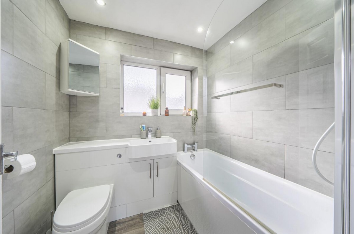 Melrose Grove, Horsforth, LS18