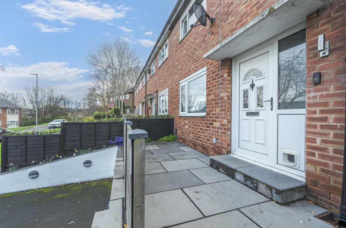 Melrose Grove, Horsforth, LS18