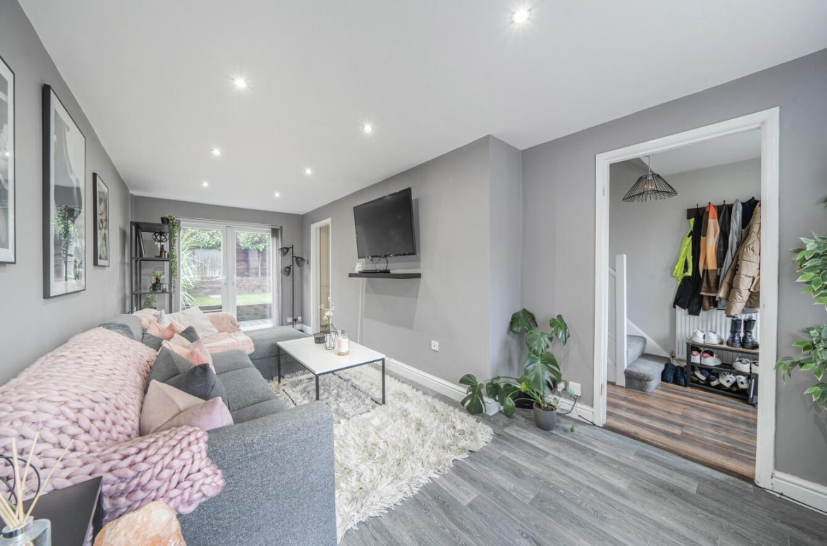 Melrose Grove, Horsforth, LS18