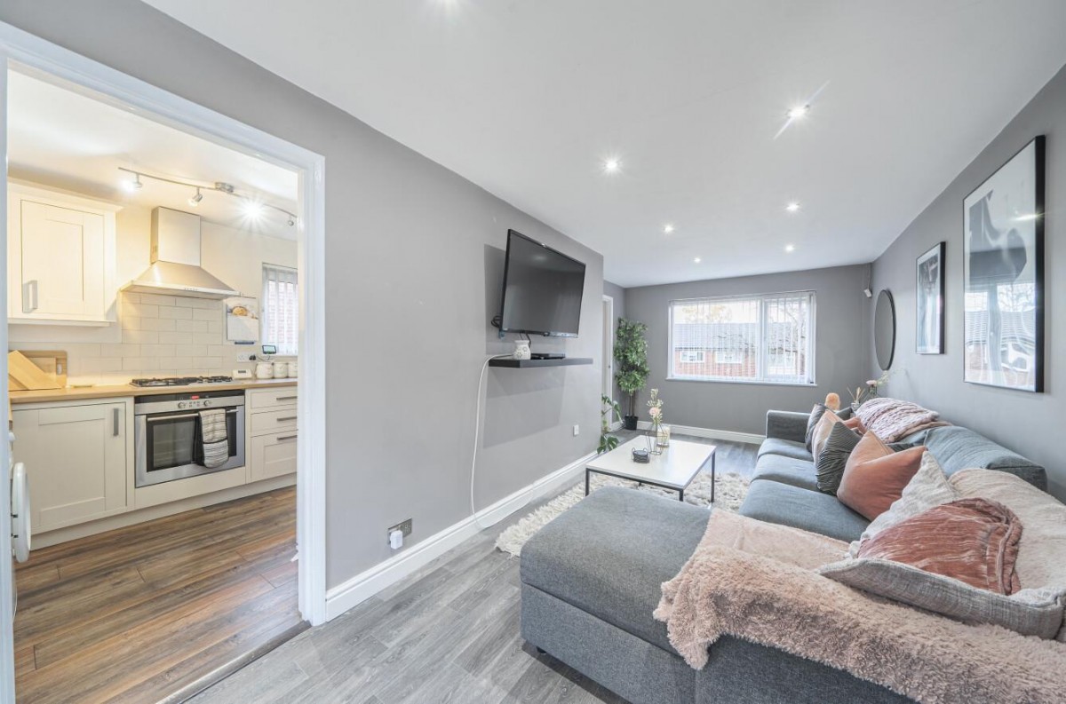 Melrose Grove, Horsforth, LS18