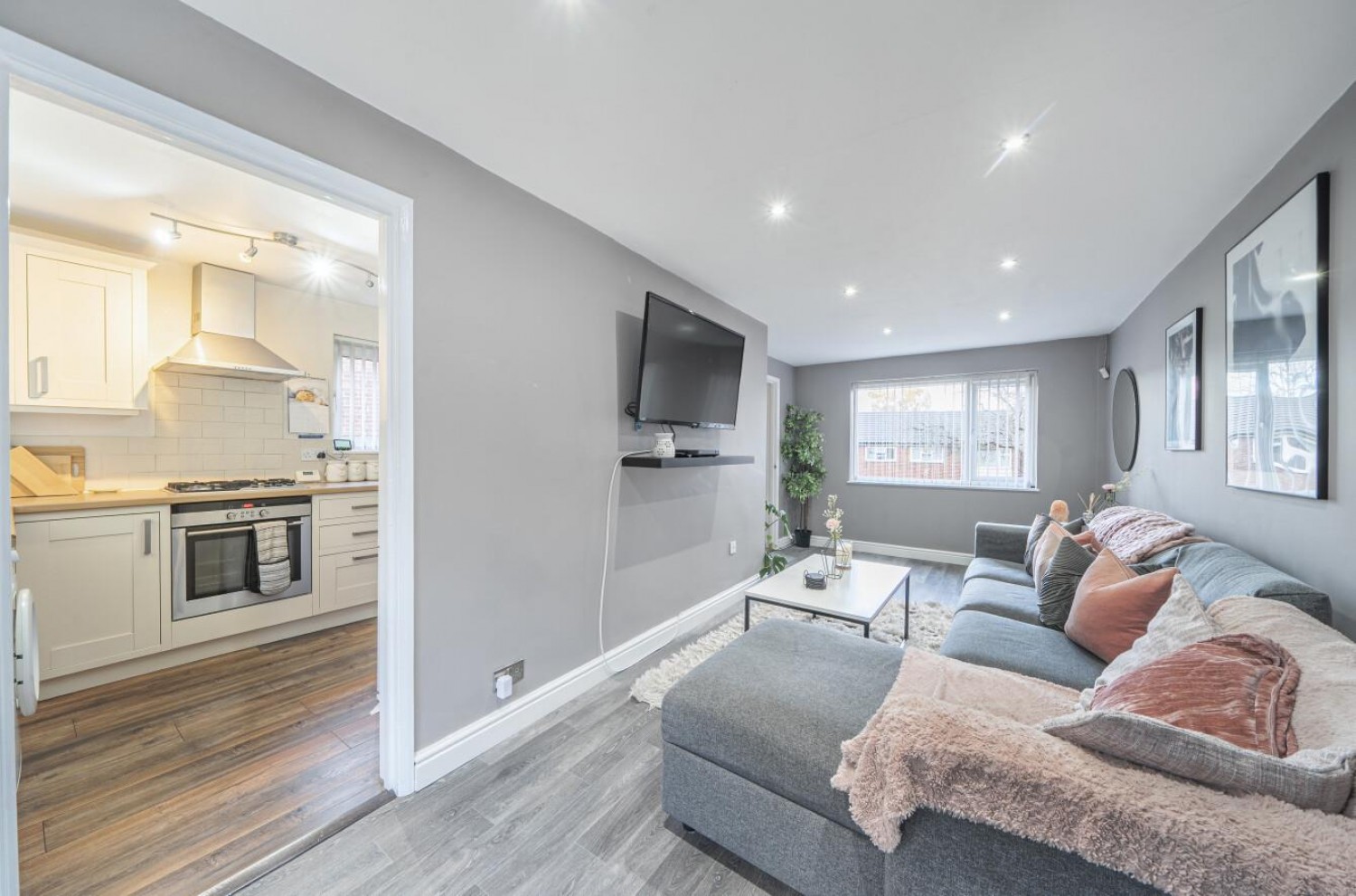 Melrose Grove, Horsforth, LS18