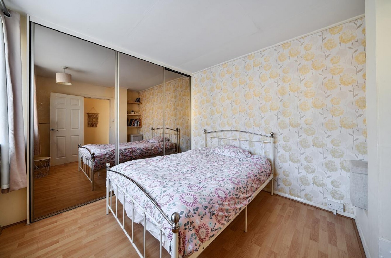 Iveson Road, Cookridge, LS16