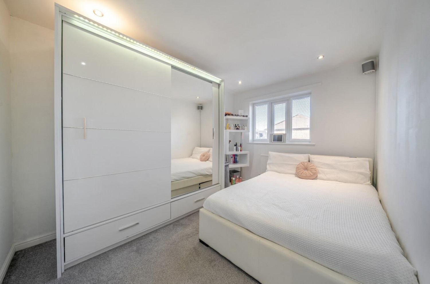 Kepplecove Meadow, Worsley