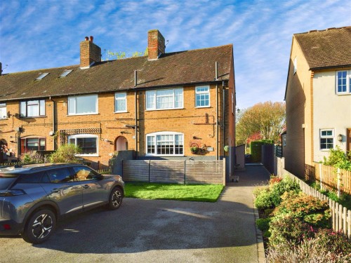 Half Moon Street, Linton on Ouse, York, YO30 2AG