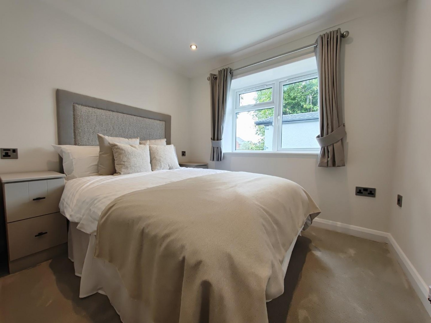 Wellington Road, Sandhurst