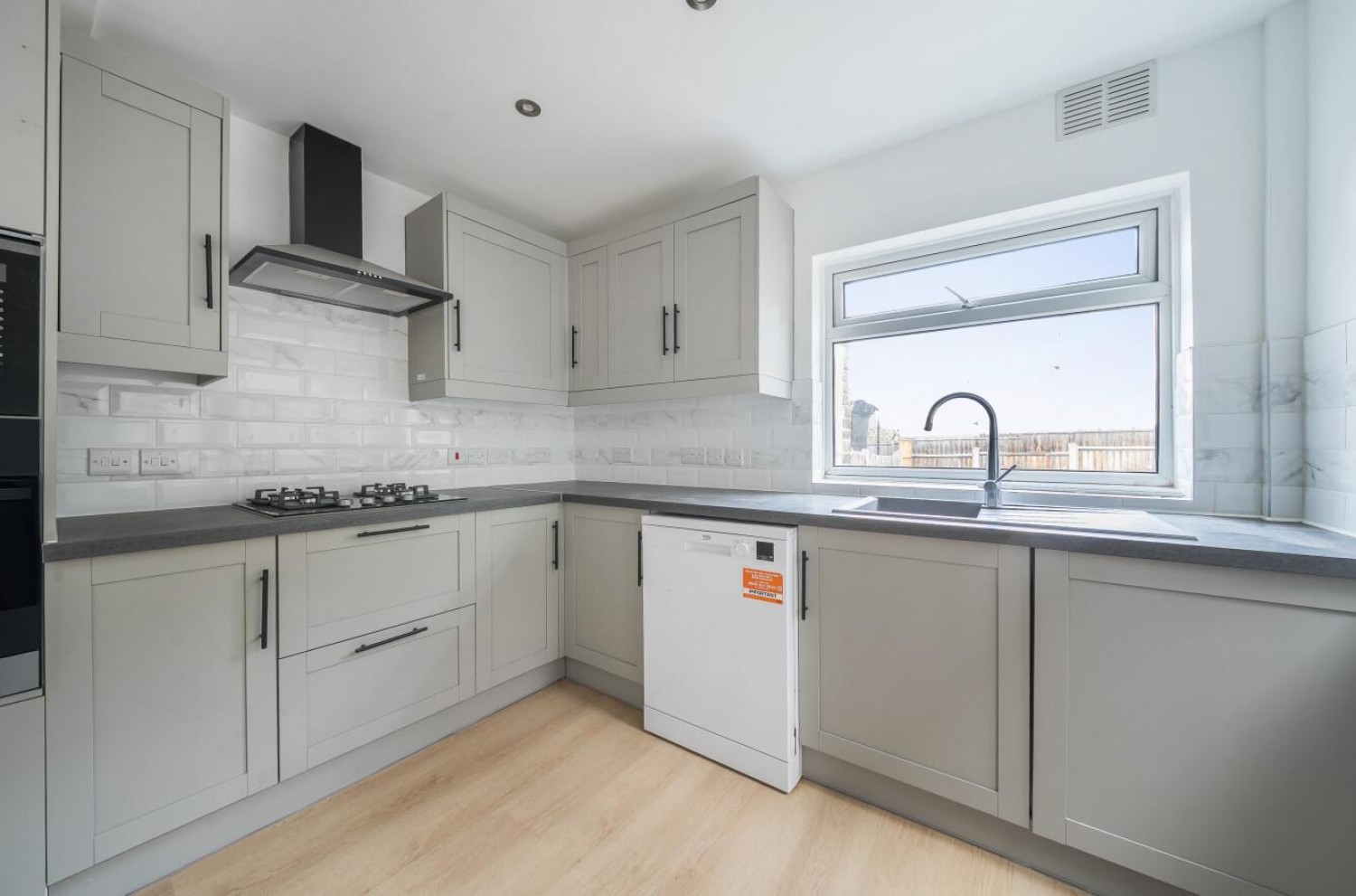 Federation Road, London