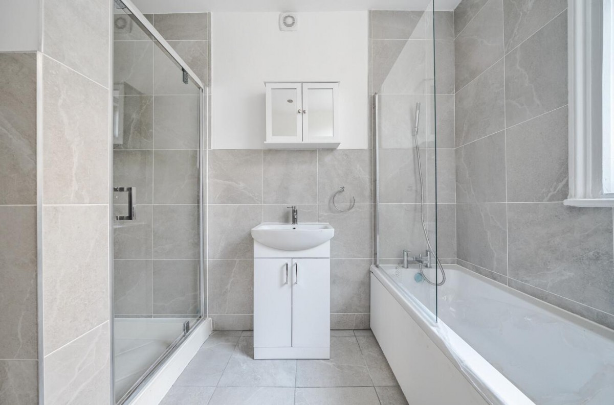 Federation Road, London