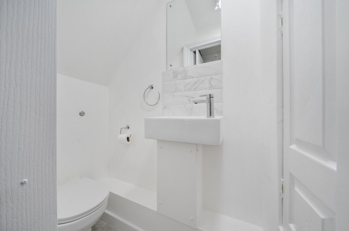 Federation Road, London