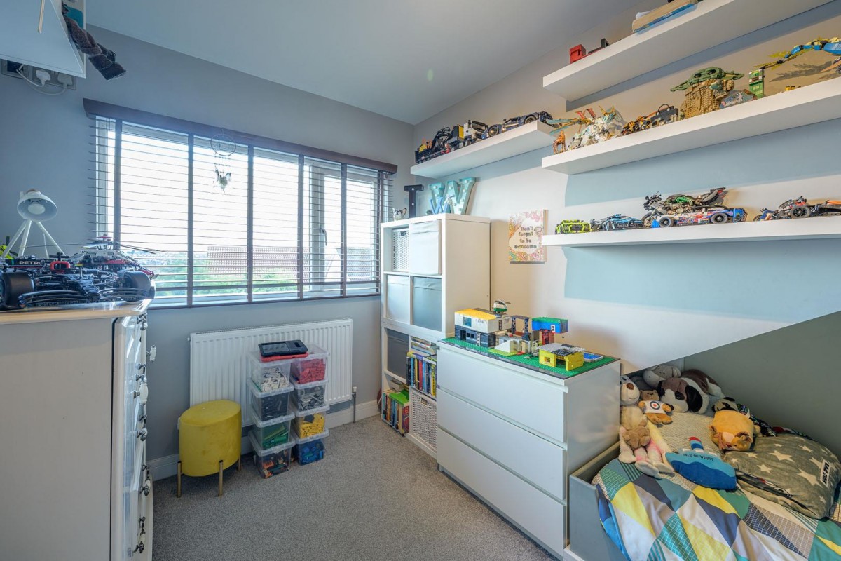 Kingswood Road, Kingswinford, DY6 9TE