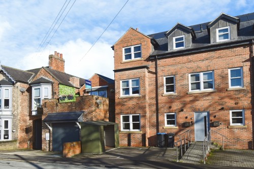 25 Bondgate Green, Ripon