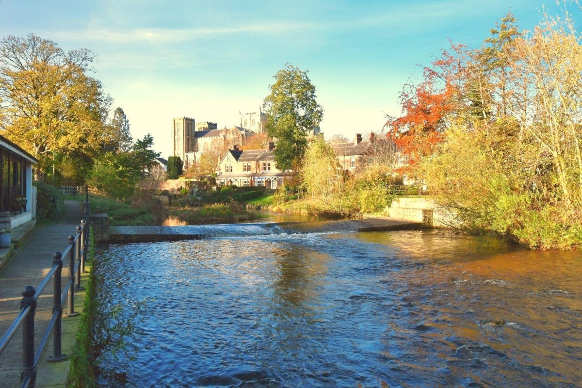 25 Bondgate Green, Ripon