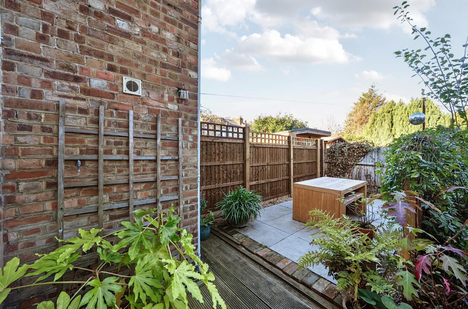 Rubens Street, London, SE6 4DH