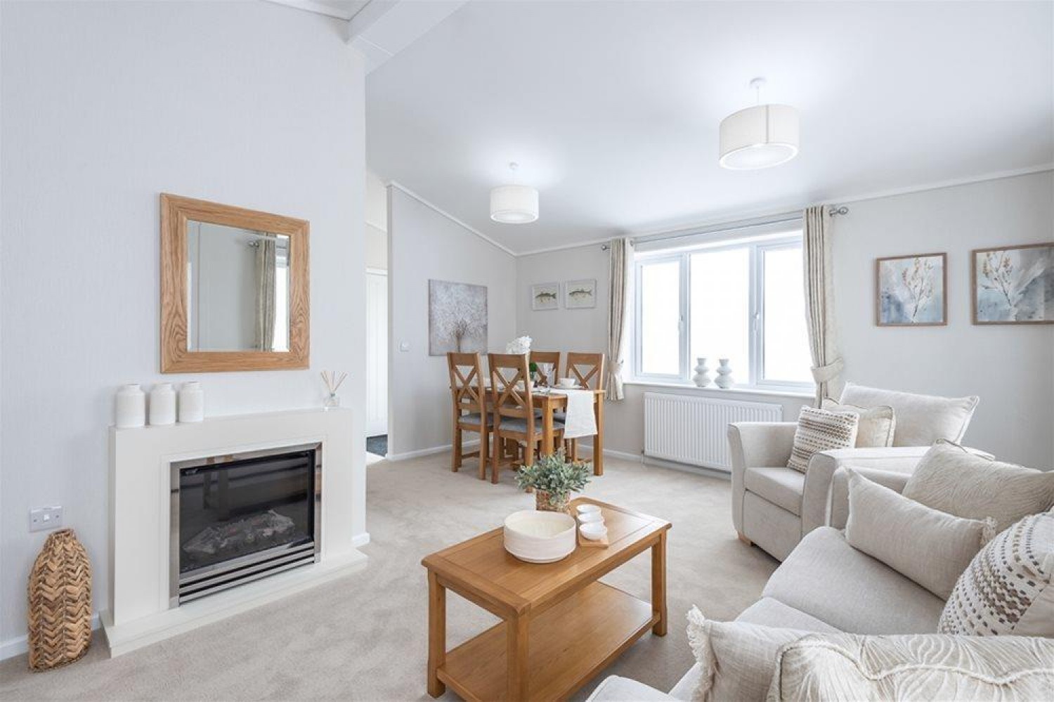 Fifth Avenue, Garston Park, Tilehurst