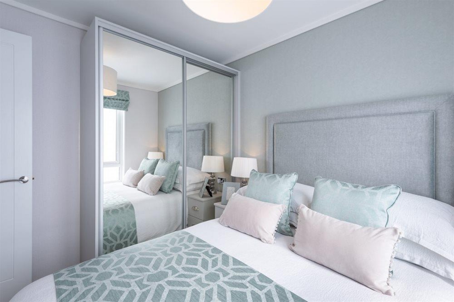 First Avenue, Garston Park, Tilehurst