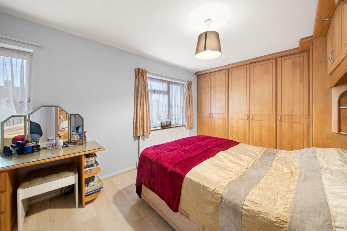 Prestwick Close, Southall