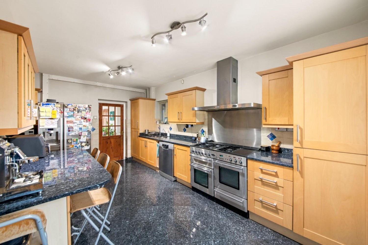 Prestwick Close, Southall