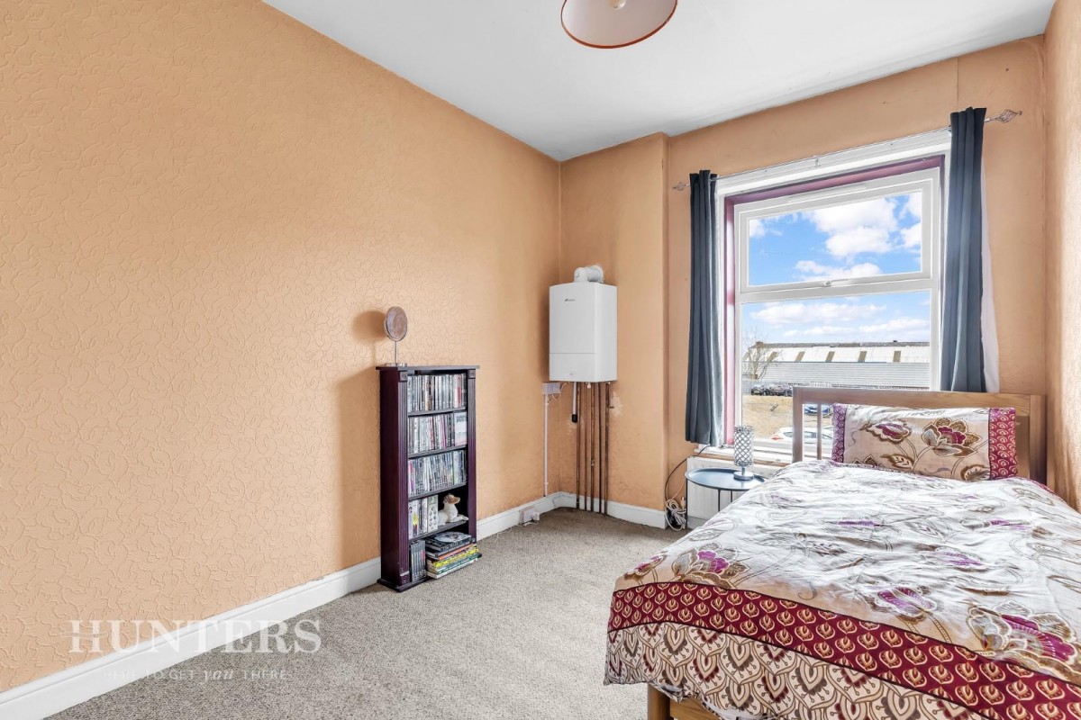 Mirfield Avenue, Oldham