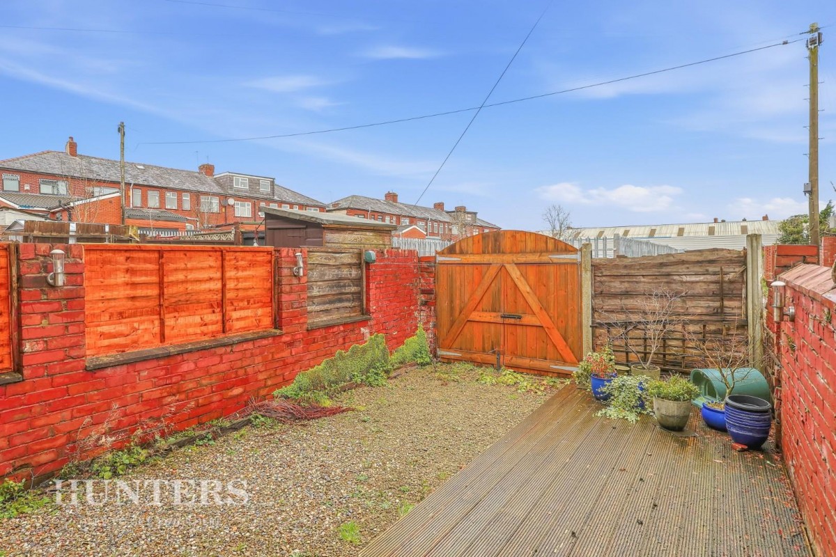 Mirfield Avenue, Oldham