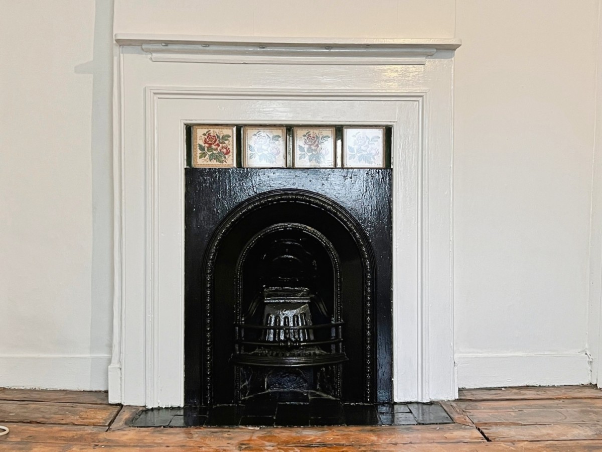 The Street, Hothfield