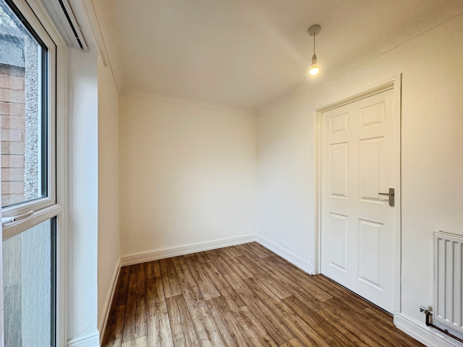 Neville Close, Redditch, B98