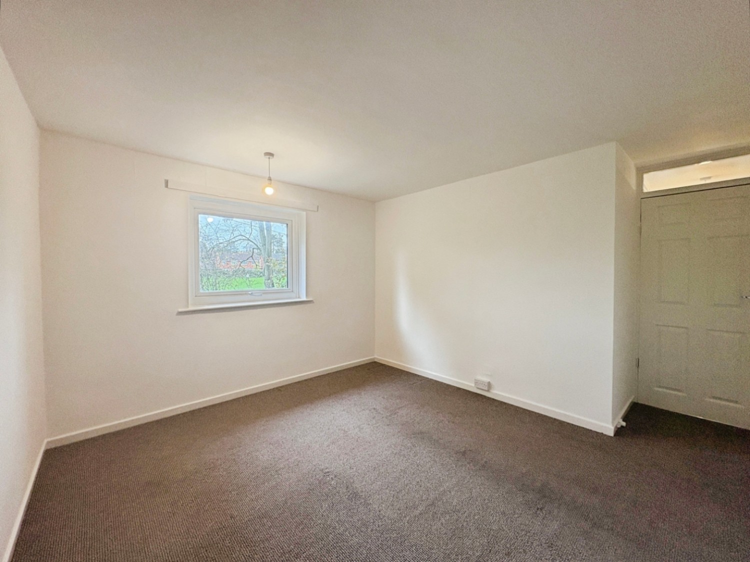 Neville Close, Redditch, B98