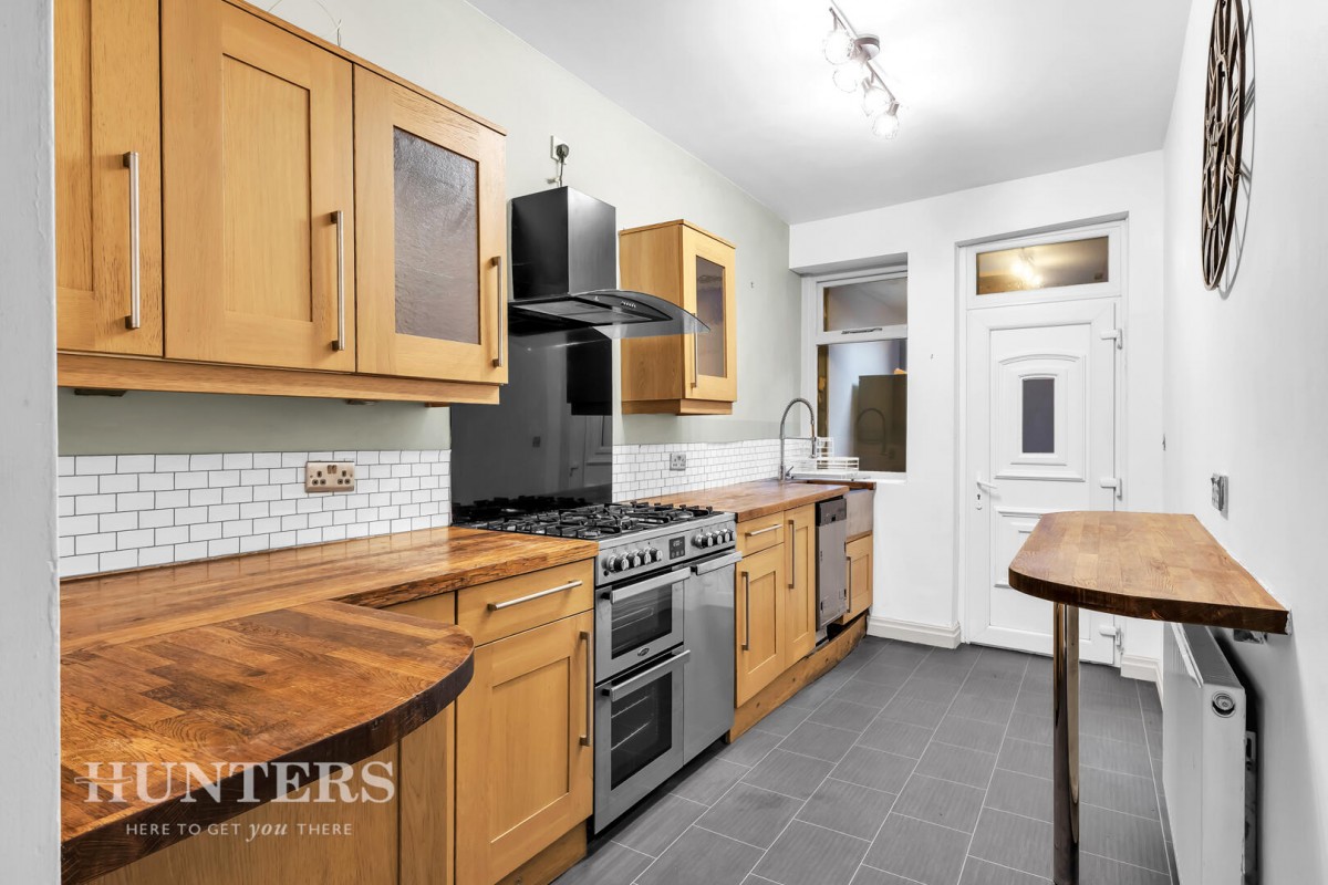 Summit, Littleborough OL15 9QX