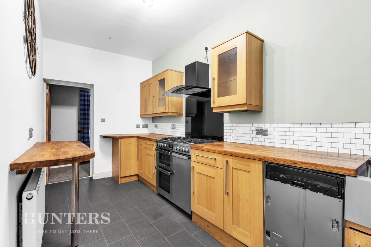 Summit, Littleborough OL15 9QX