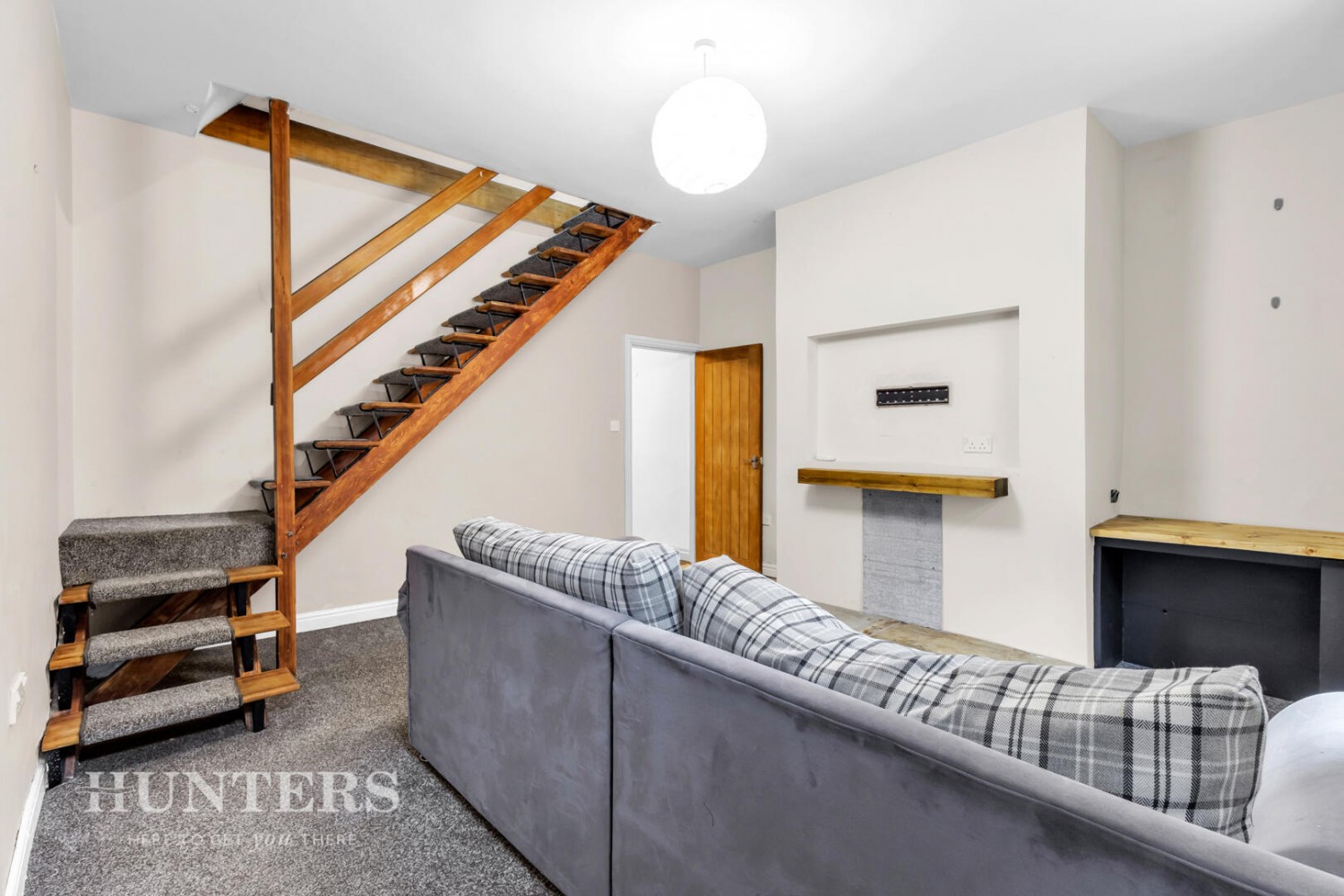 Summit, Littleborough OL15 9QX