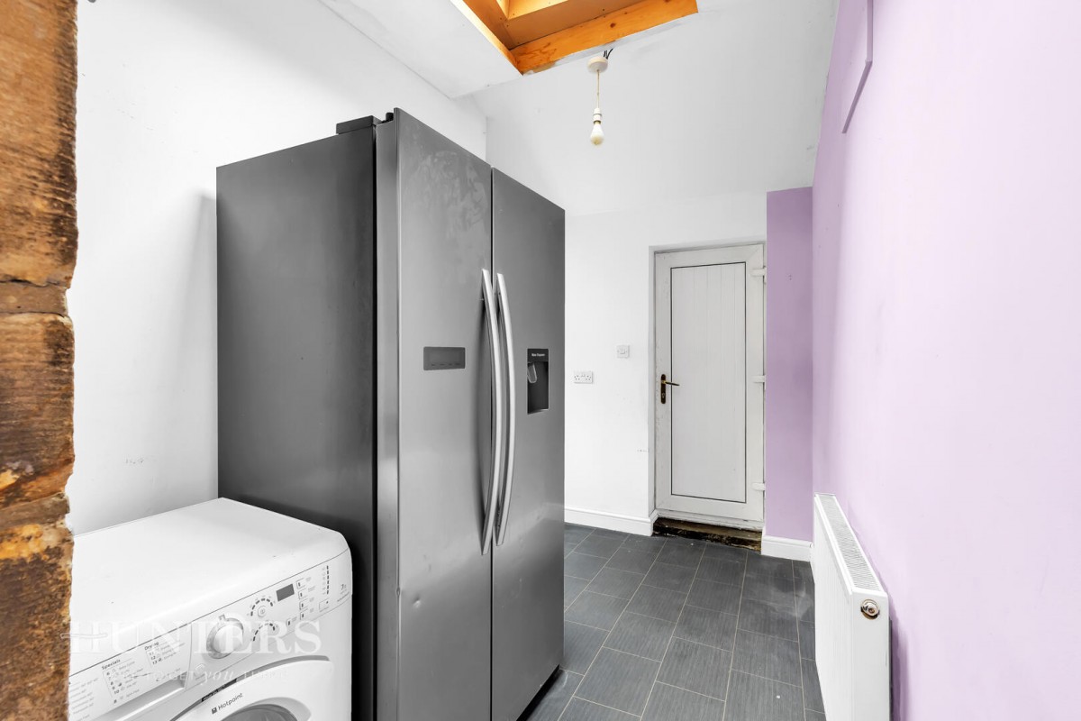 Summit, Littleborough OL15 9QX