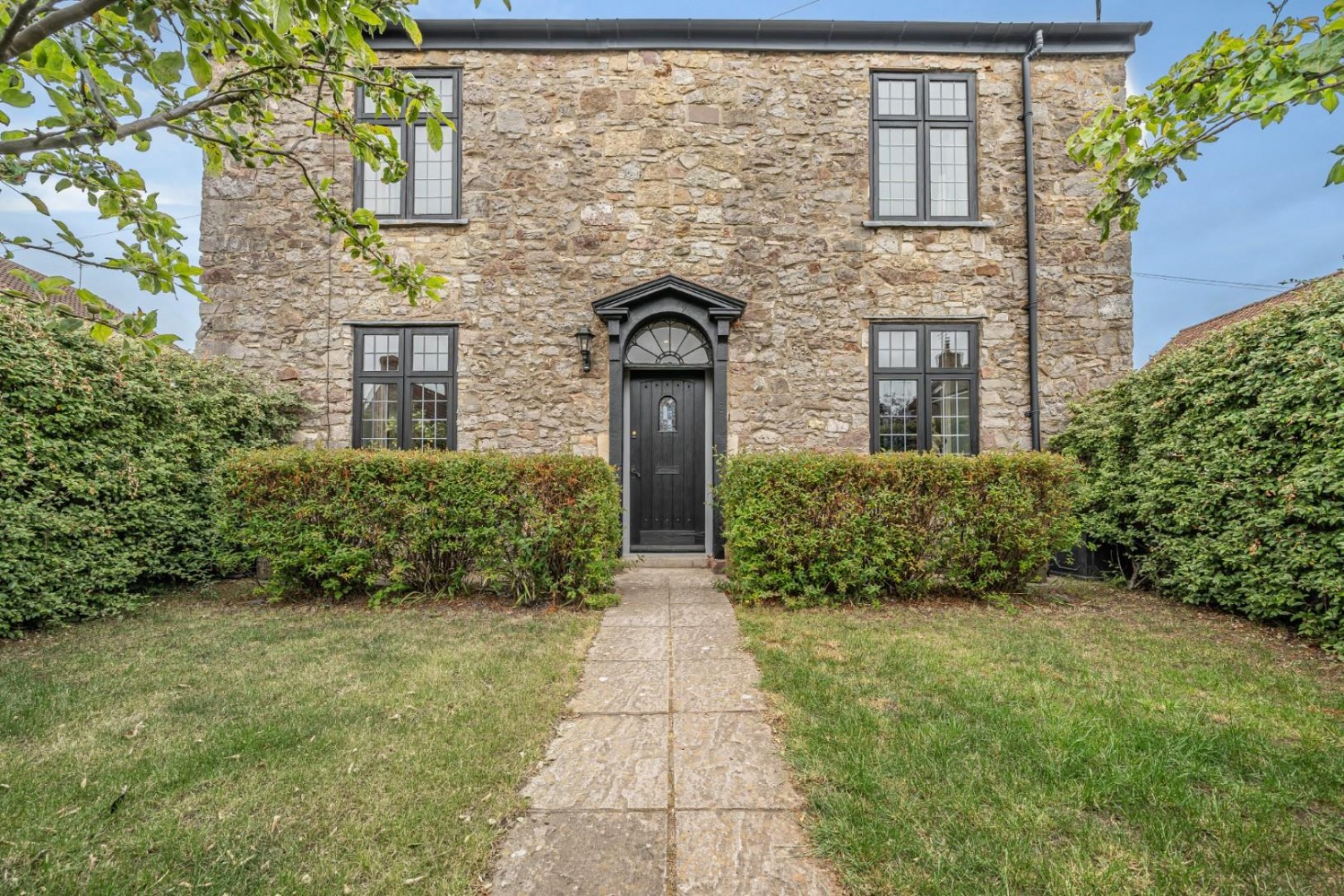 Tockington Green, Tockington, Bristol, BS32 4LG