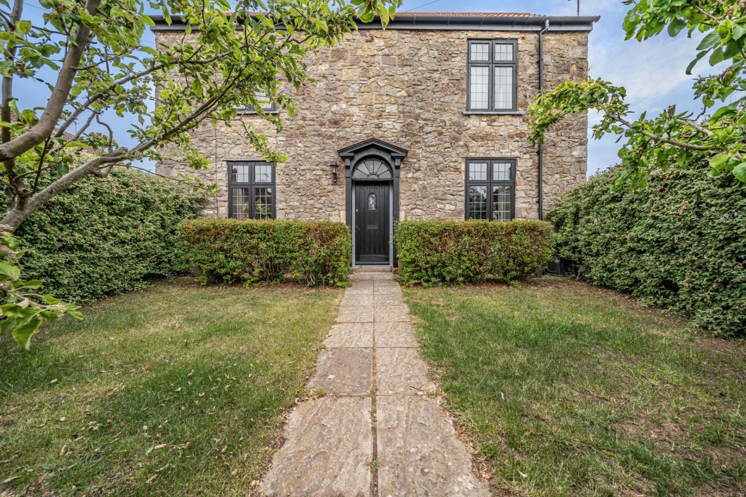 Tockington Green, Tockington, Bristol, BS32 4LG