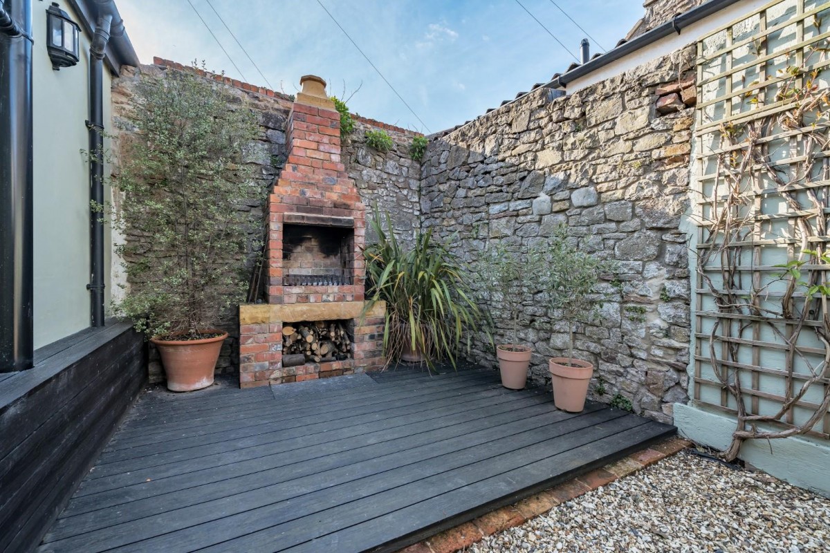 Tockington Green, Tockington, Bristol, BS32 4LG