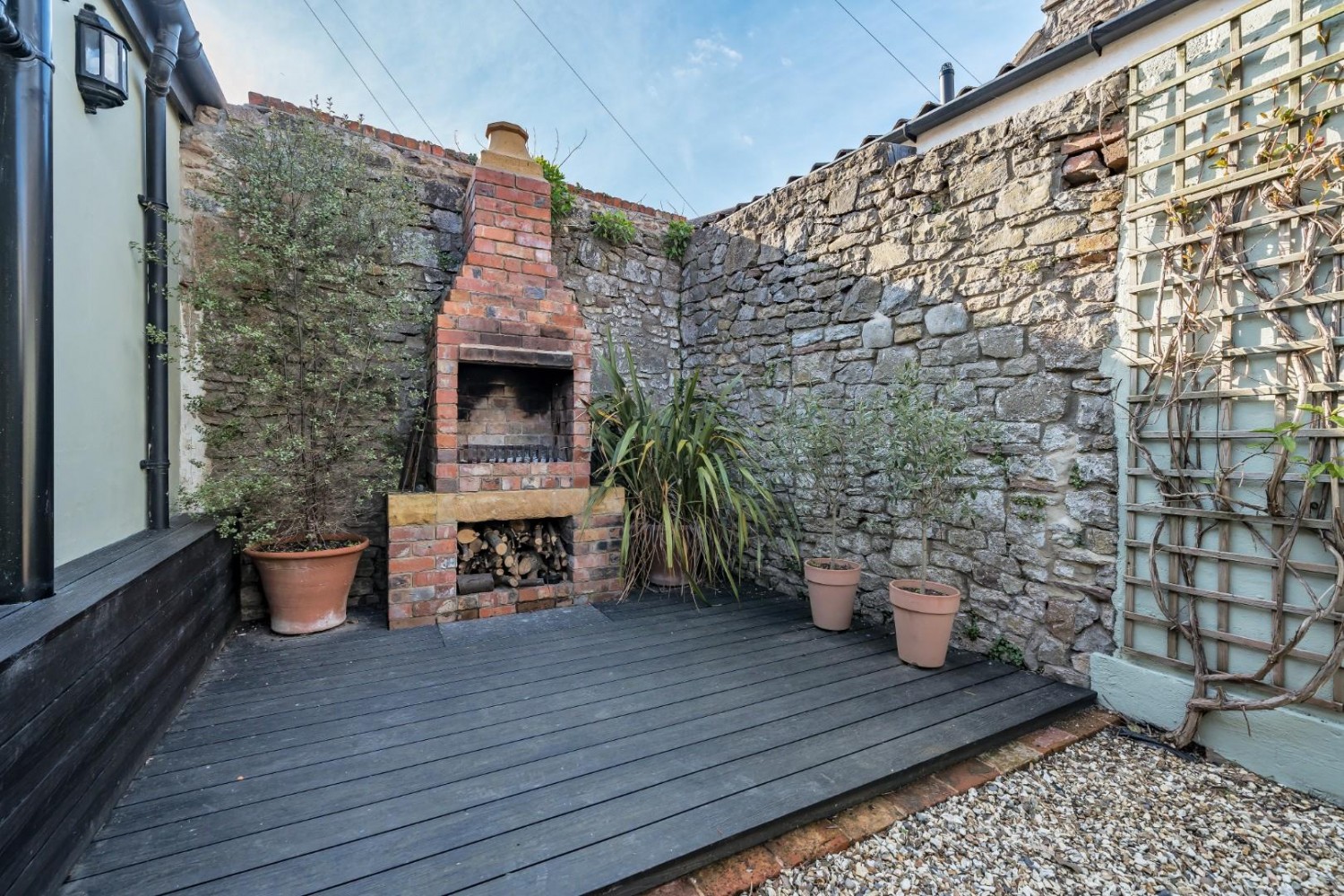 Tockington Green, Tockington, Bristol, BS32 4LG