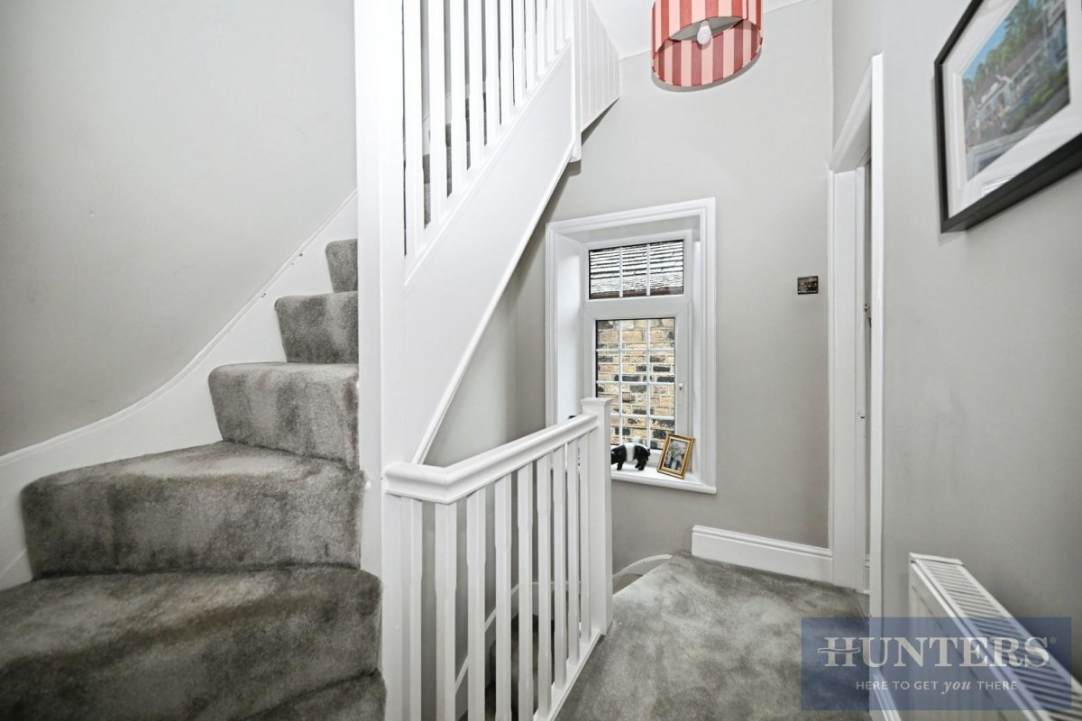 Upper Lombard Street, Rawdon, Leeds