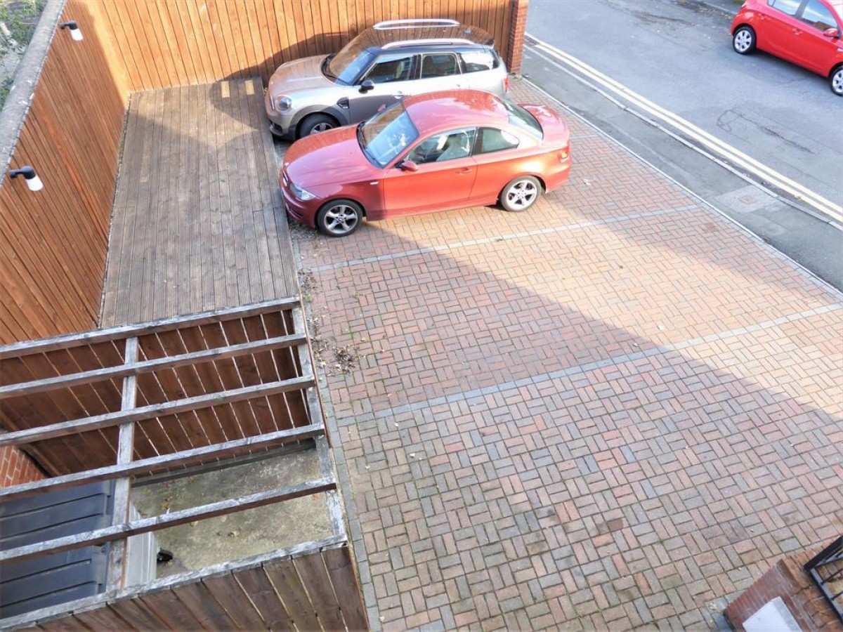 Brook Hill, Thorpe Hesley, Rotherham, S61 2QE