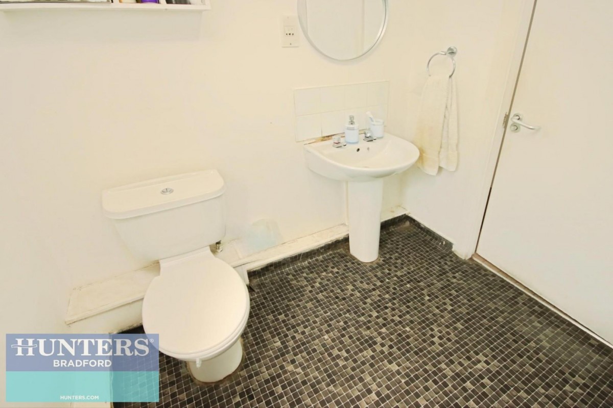 Ellerton Street Bradford, BD3 8AD