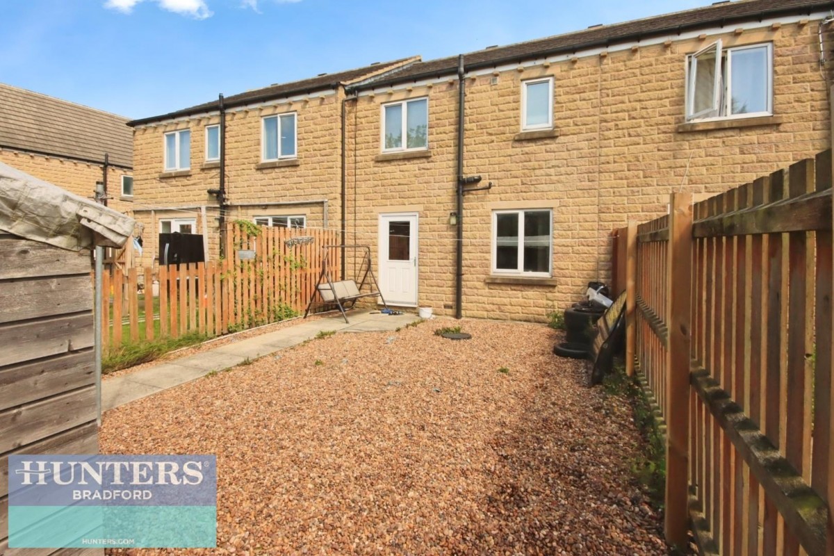 Ellerton Street Bradford, BD3 8AD