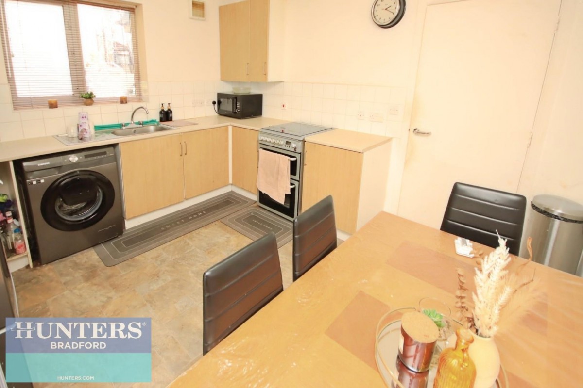 Ellerton Street Bradford, BD3 8AD